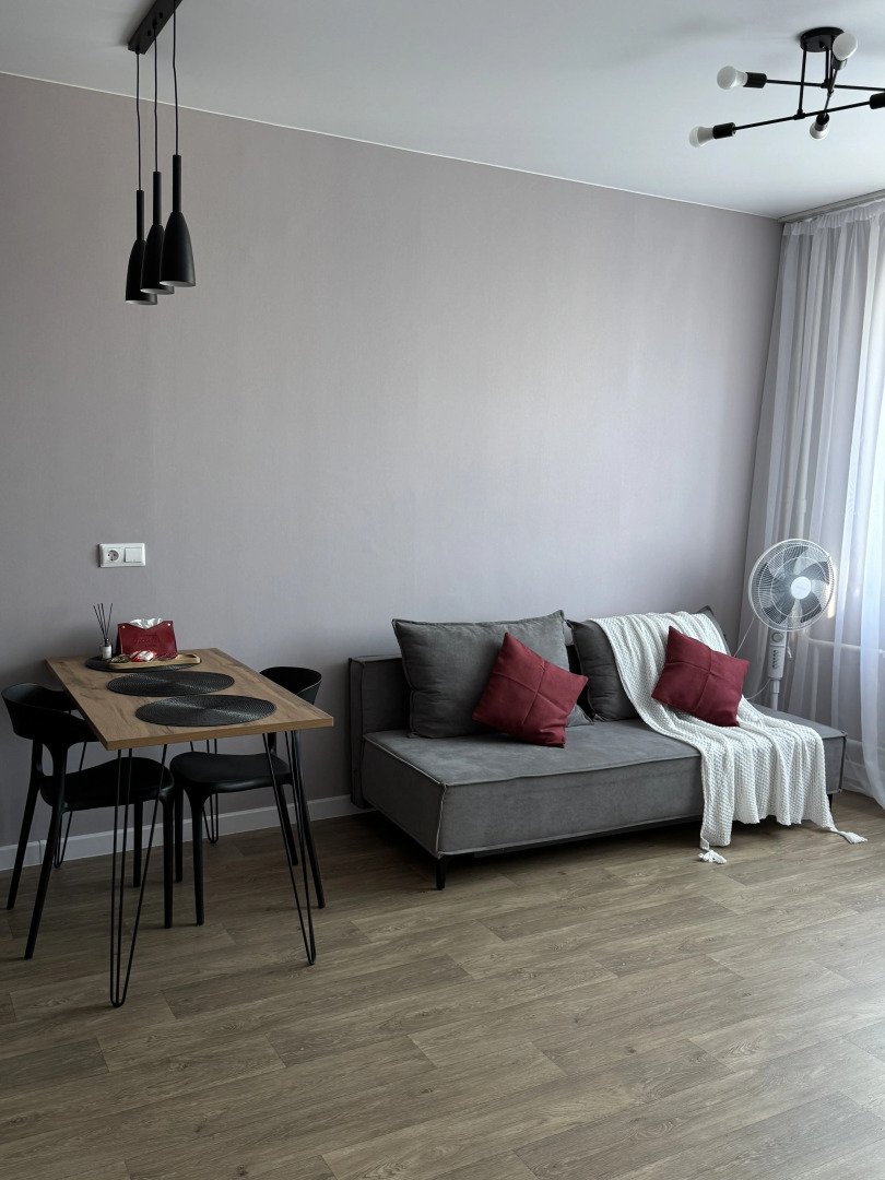 Апартаменты новые светлые с прекрасным видом на город