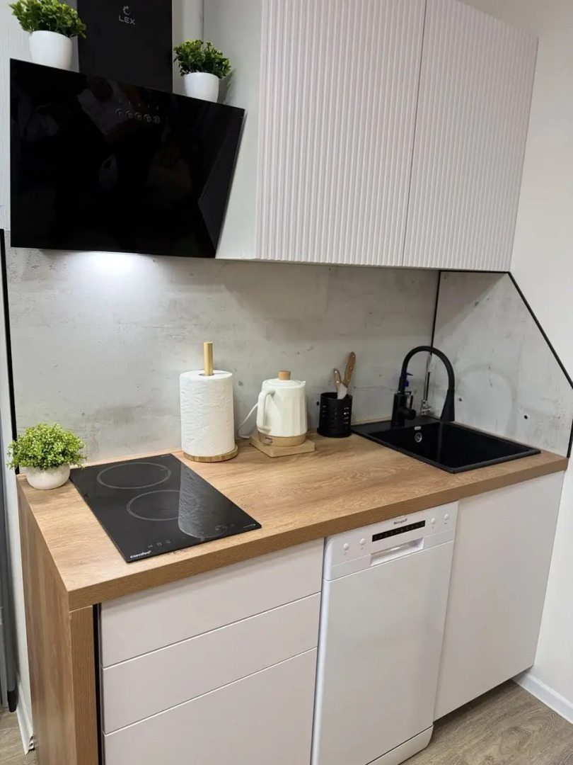 Квартира Современная студия на 10 этаже