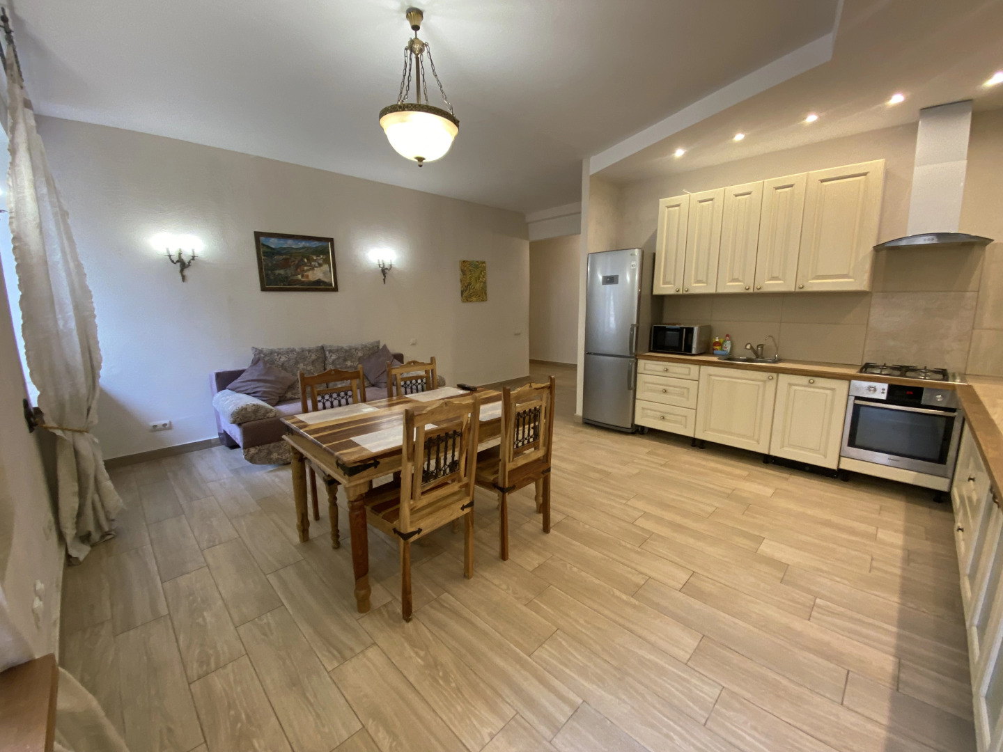 Апартаменты Трехкомнатные на Большой Морской 33