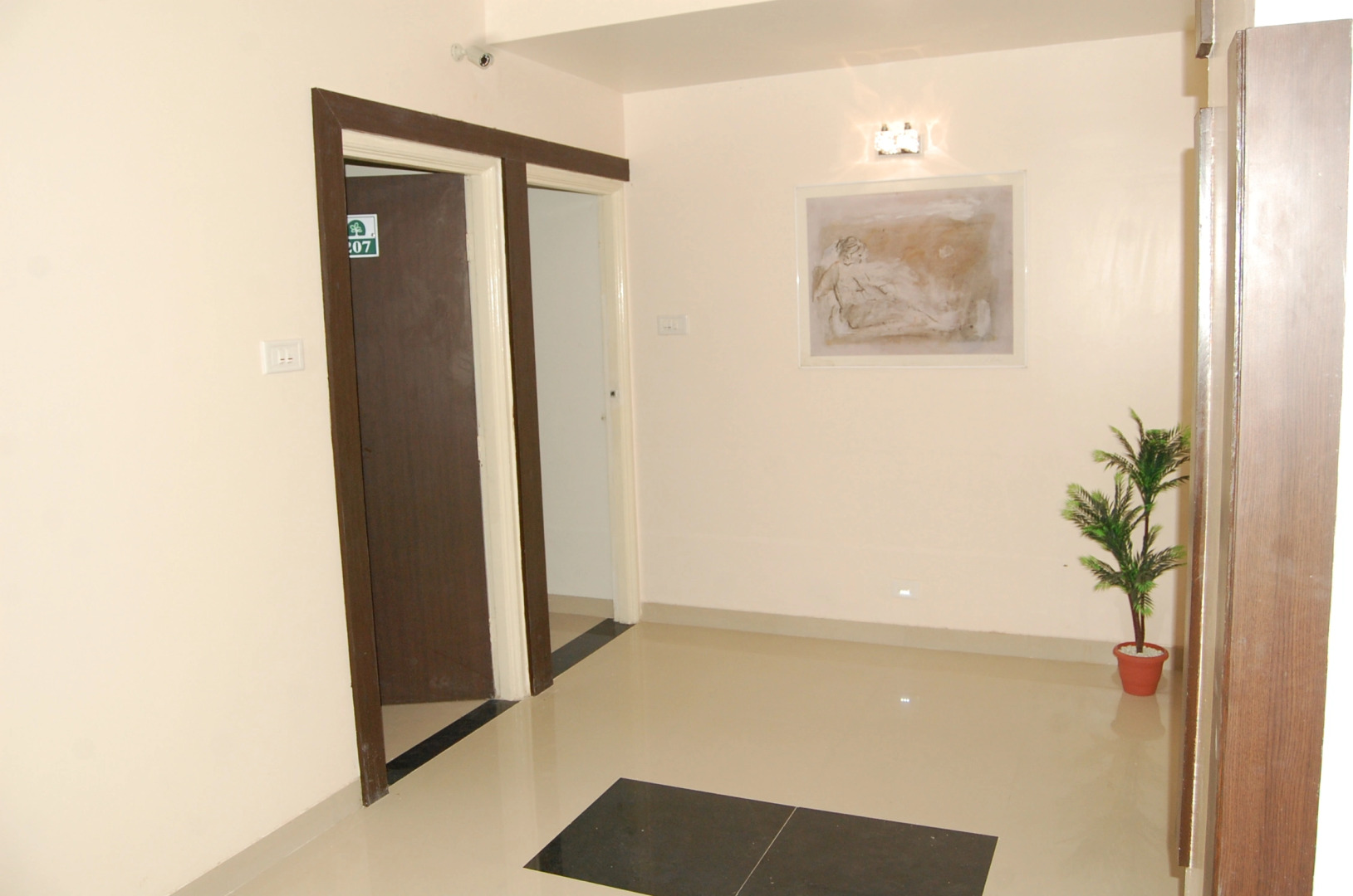 Отель Parth Executive