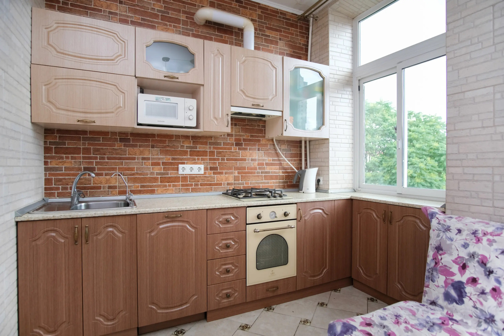 Квартира 2-к для семьи в историческом центре Сочи