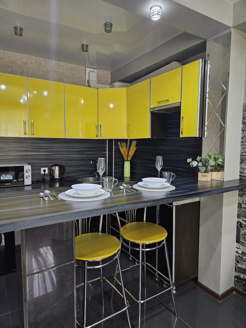 Апартаменты на Ярославской 72(2)