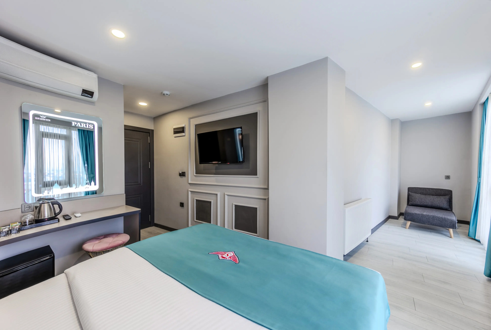 Отель Solin Airport Hotel