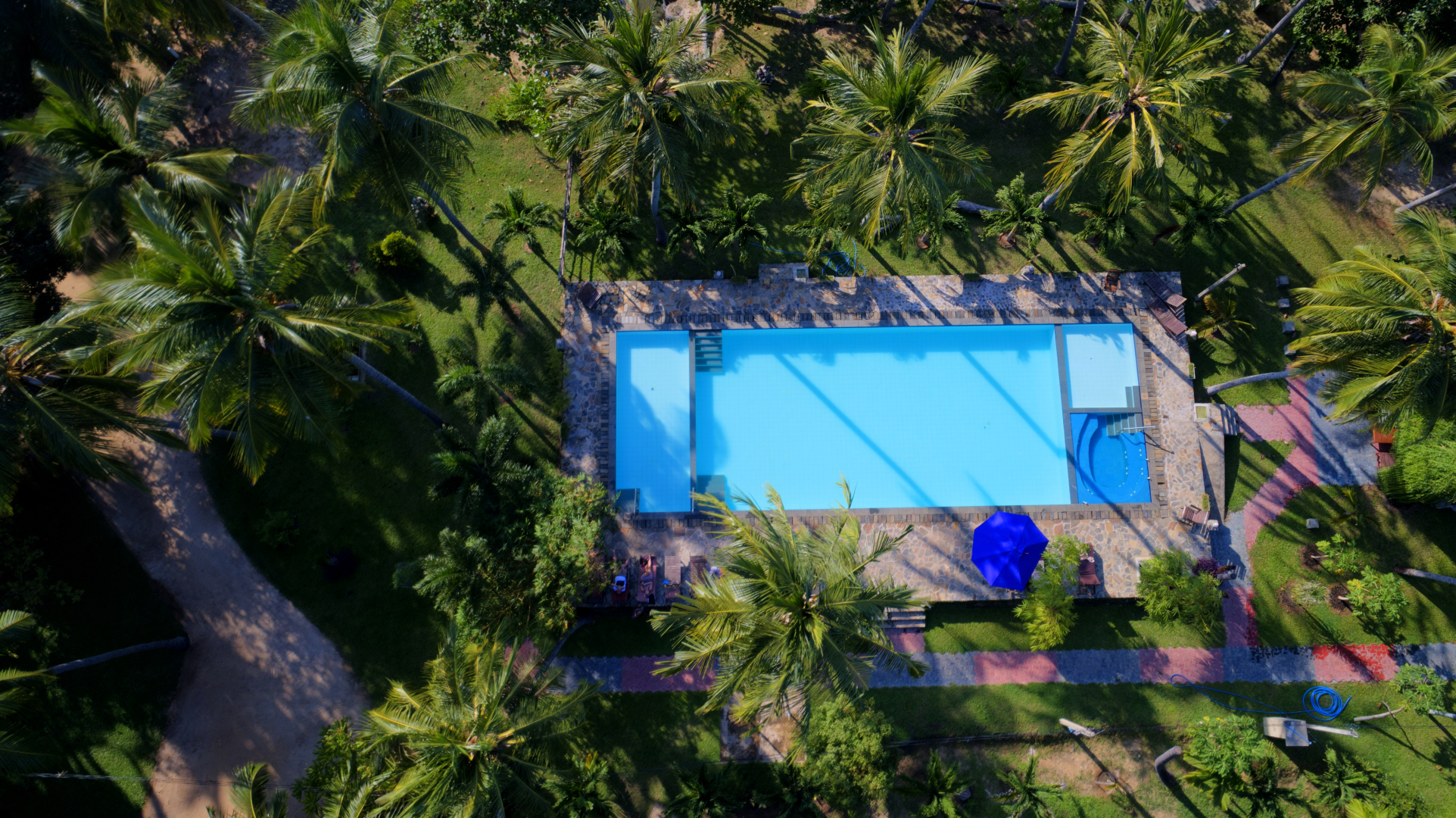 Отель Riviera Resort