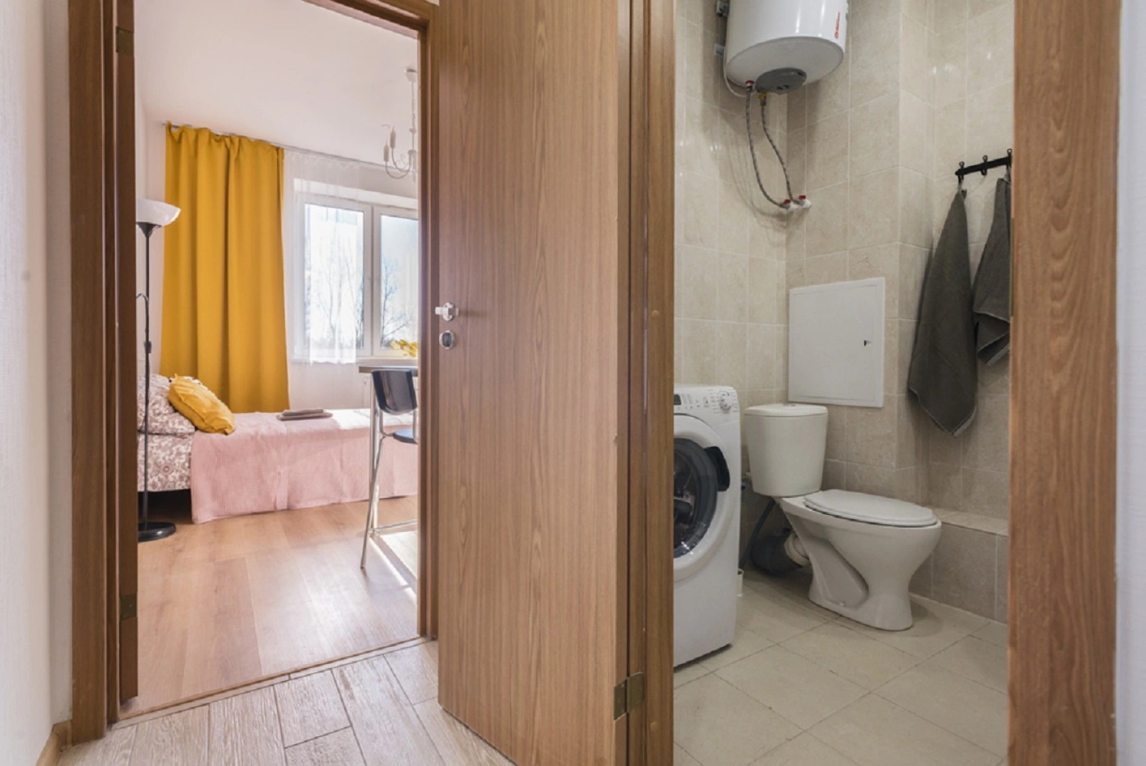 Квартира Студия Желтая в поселке Песочном