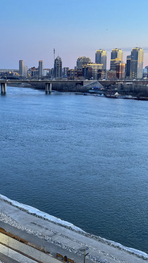 Квартира с видом на реку