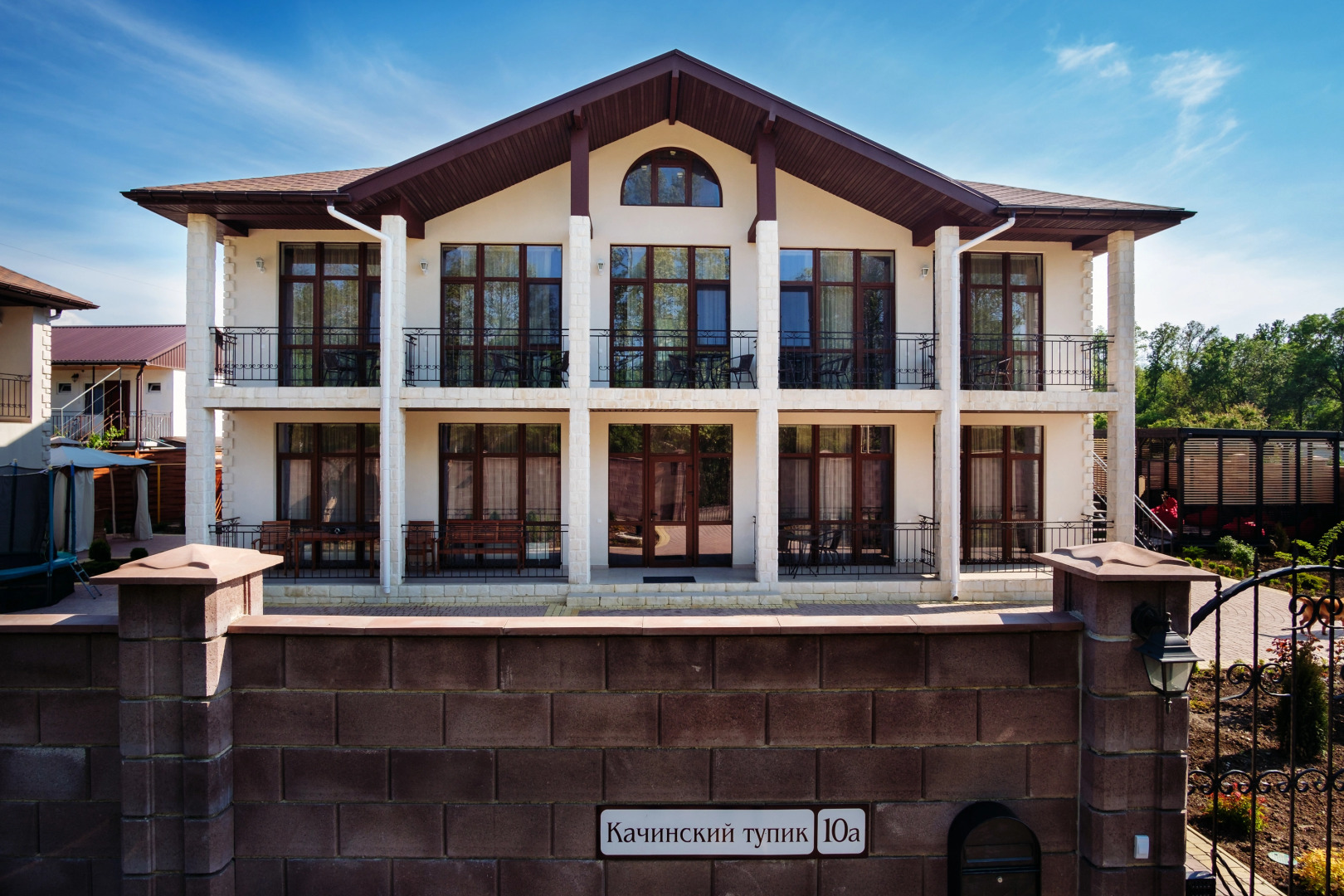 Гостевой Дом Шато Блан