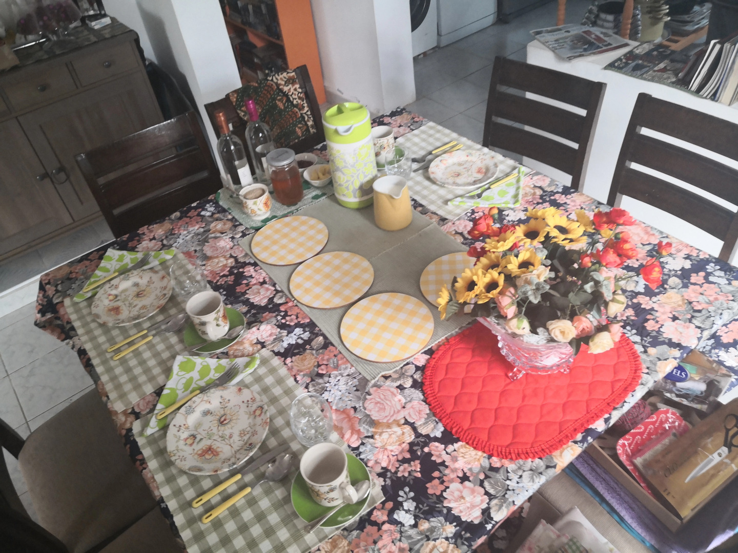 Charming Home / Bed and Breakfast