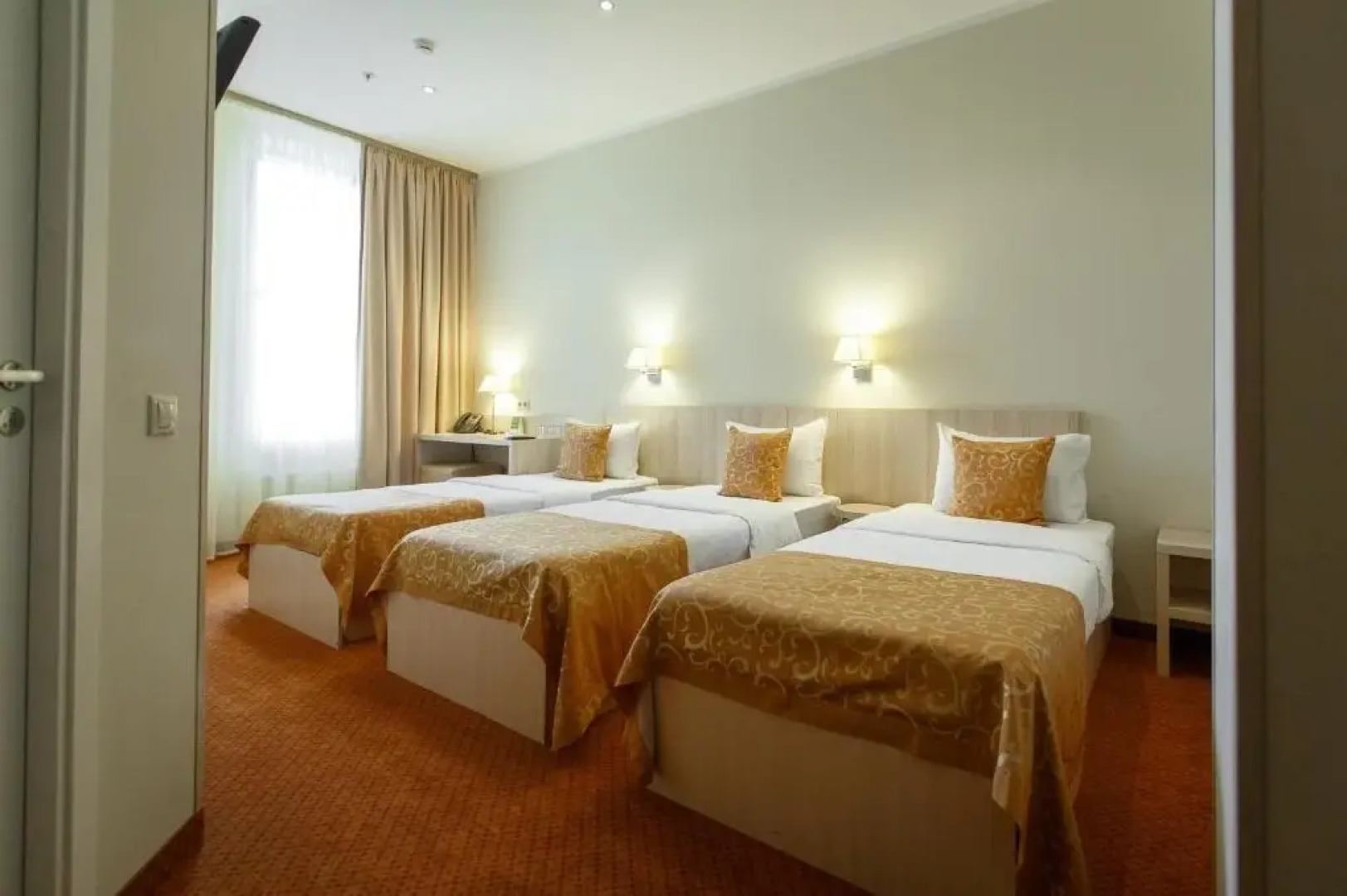 Отель Skypoint Gamma Delta Alfa