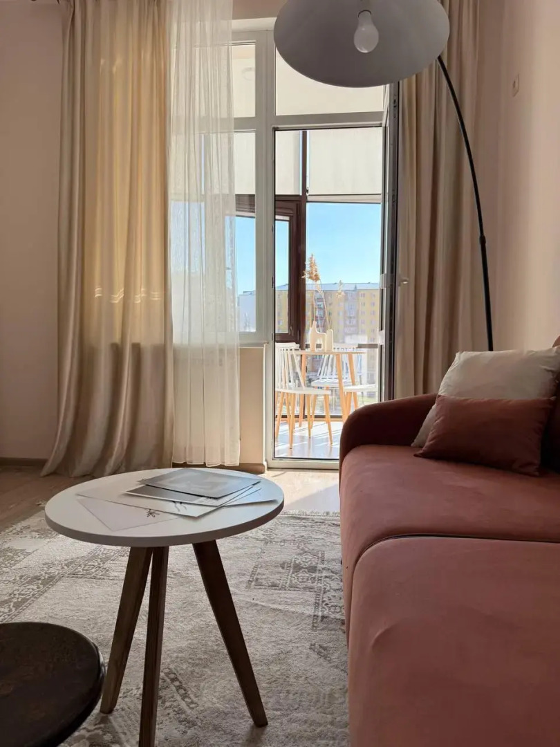 Апартаменты Квартира Просторная в Каспийске