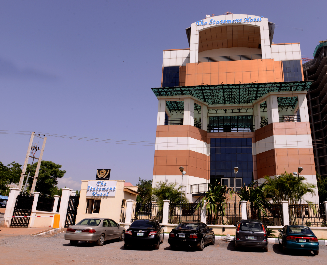 Отель The Statement