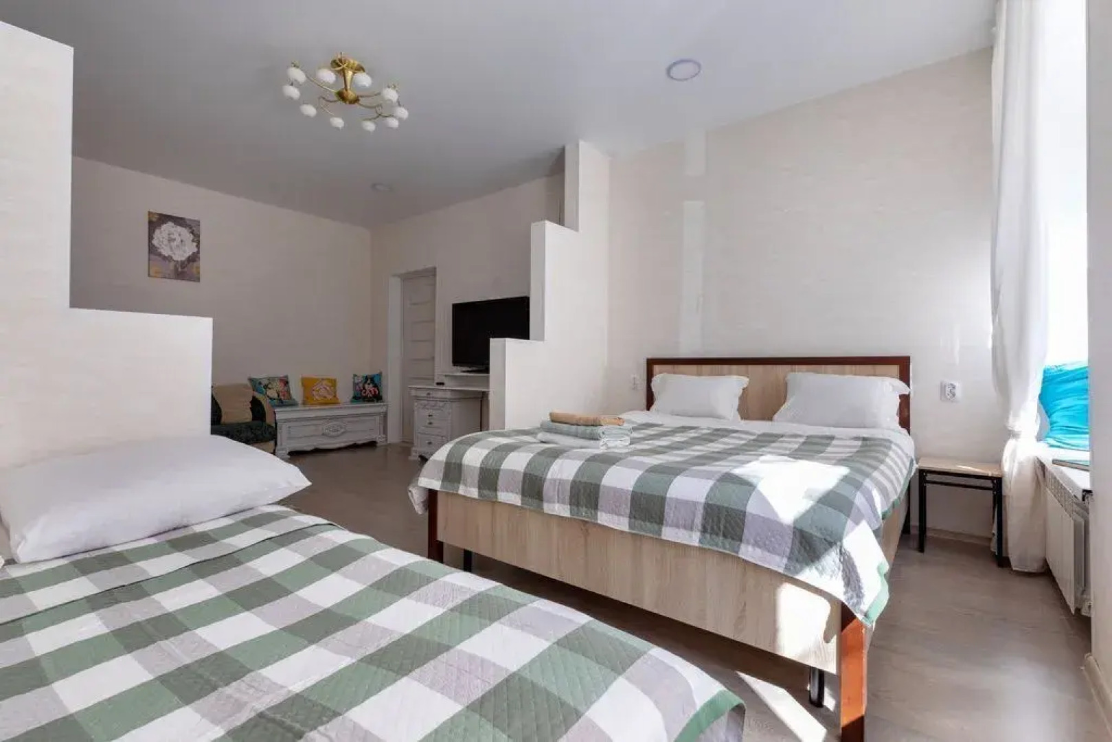 Квартира 3-комнатная в Самом Сердце Санкт-Петербурга