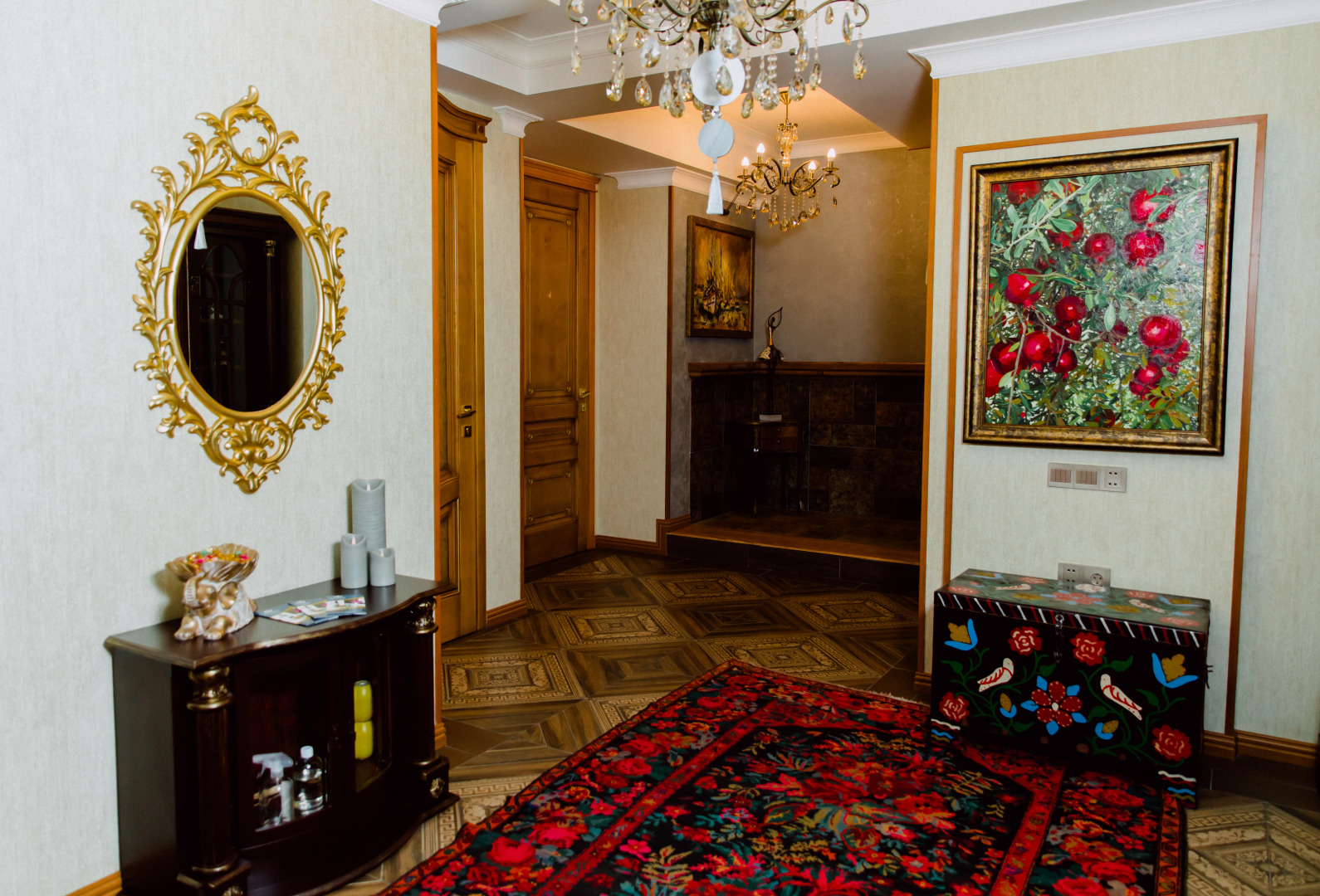 Royal Antique Boutique Hotel