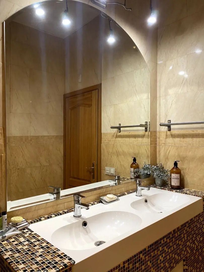 Апартаменты Просторные в Историческом Районе на Заводской