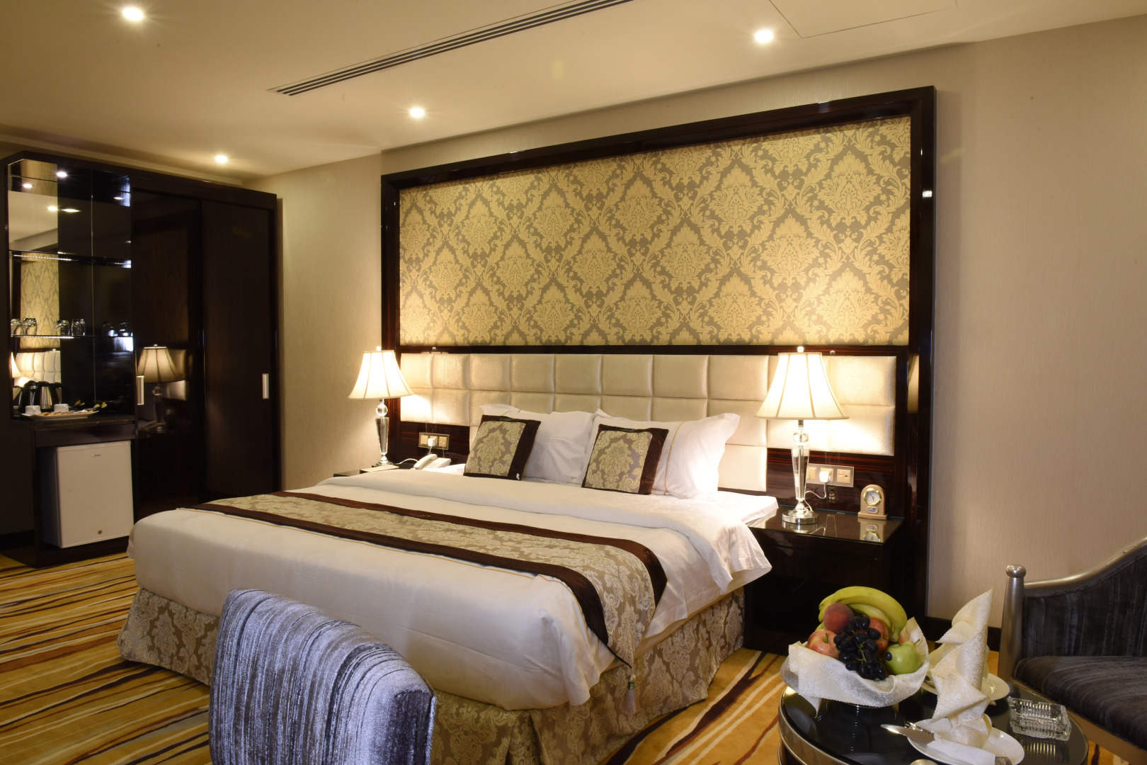 Отель Garden Plaza