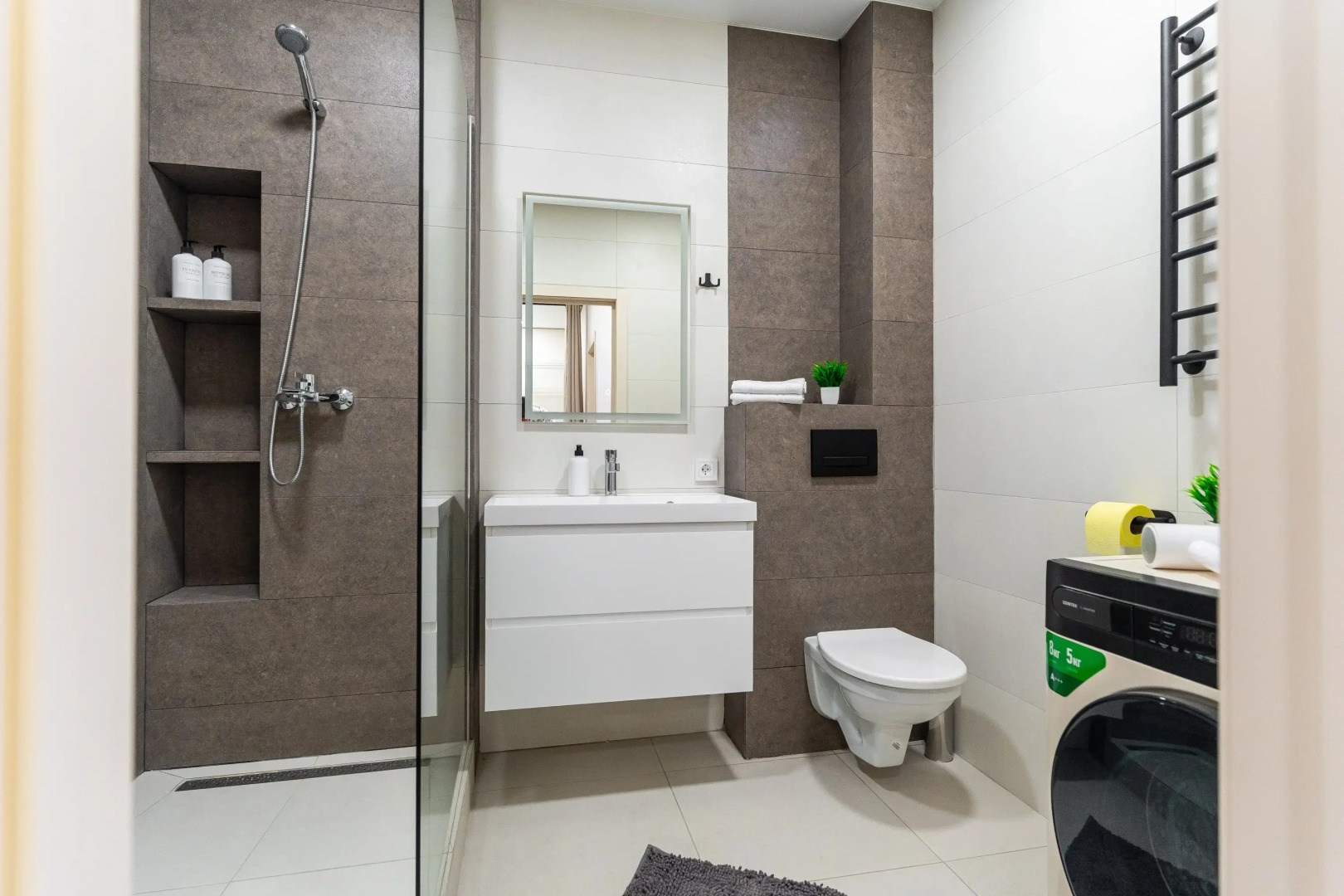 Апартаменты с Лоджией и Видом на Город и Море от LetoApart