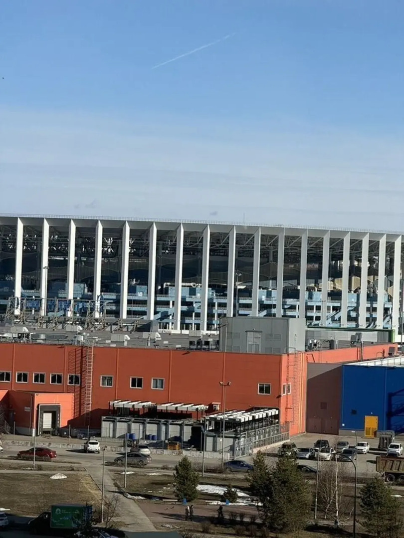 Квартира однокомнатная с видом на Волгу и стaдиoн