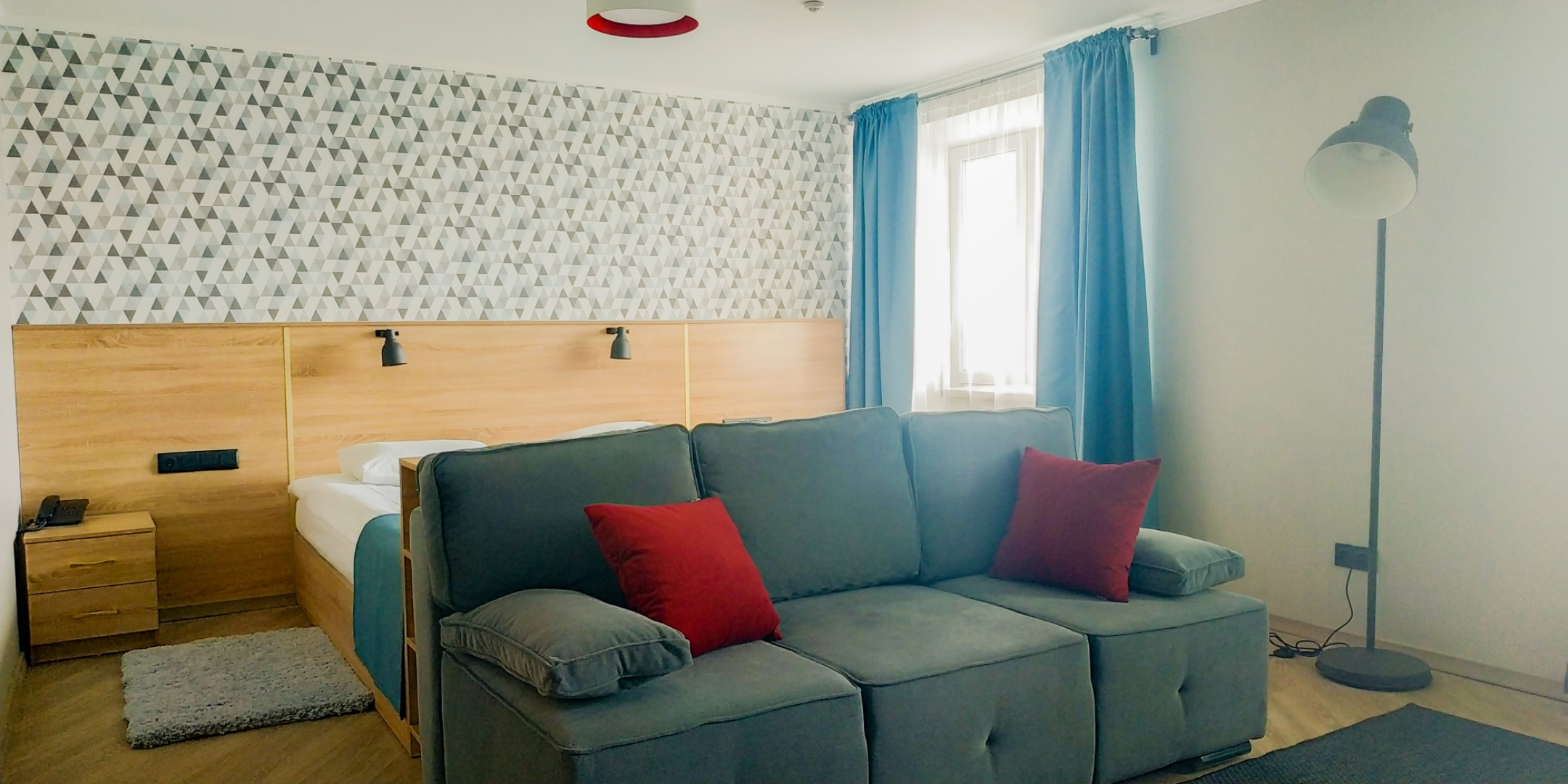 Отель Гелиос