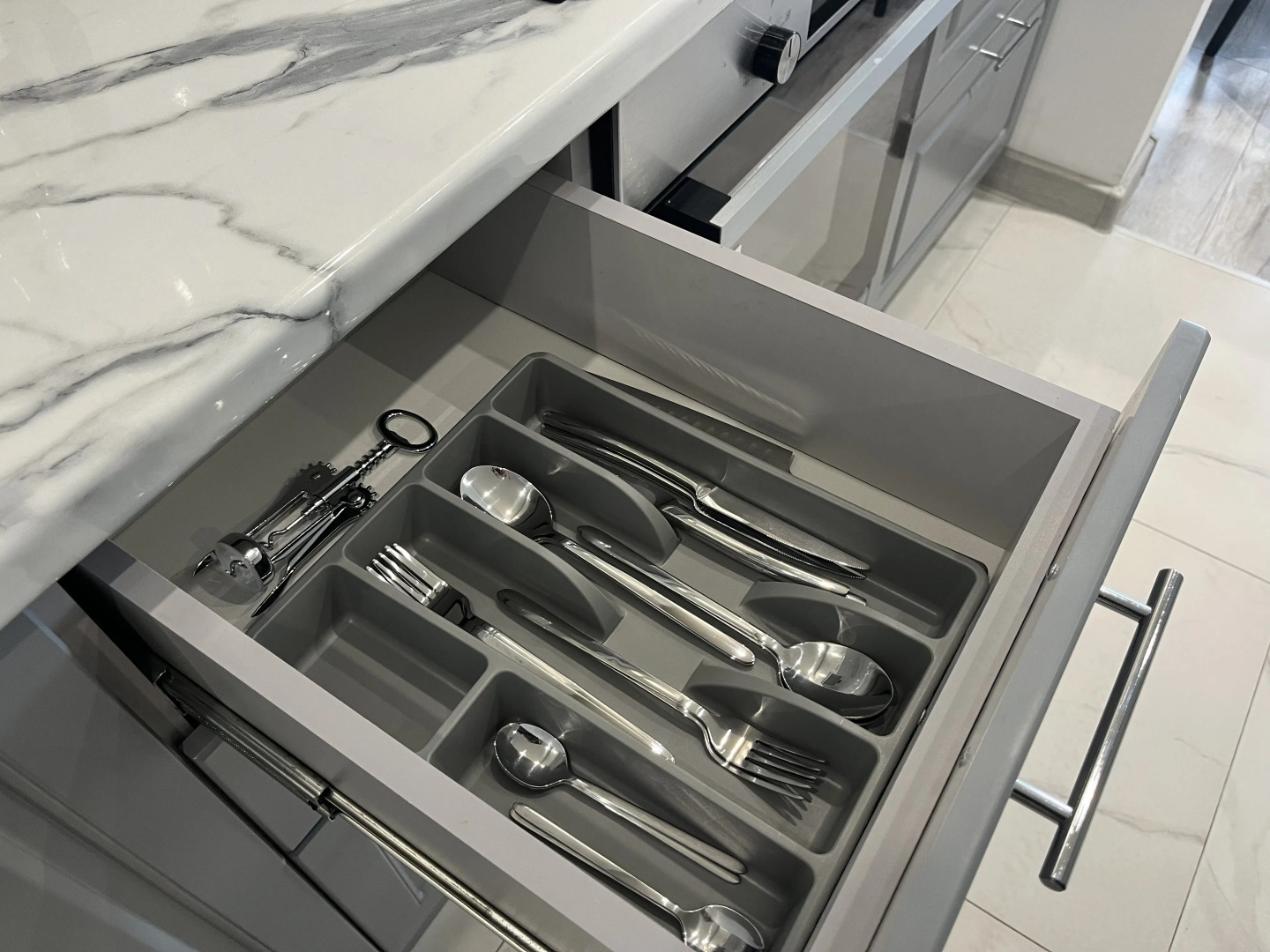 Апартаменты в ЖК Белый ангел с проектором