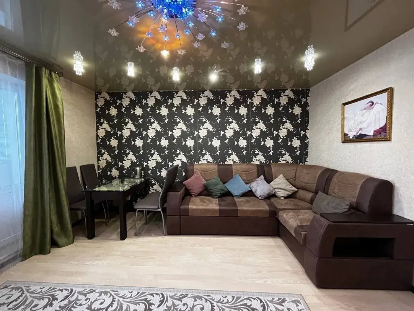 Квартира Уxoжeнная в Цeнтpе Горoда