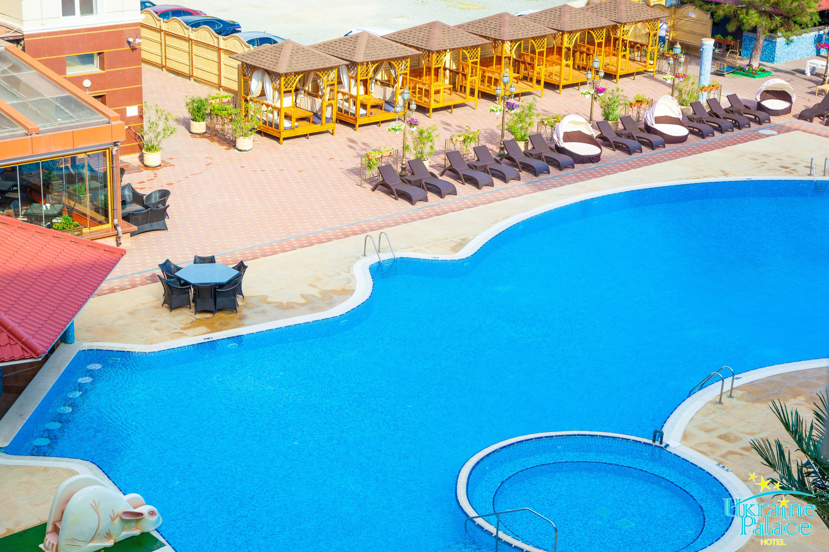 Отель Палас