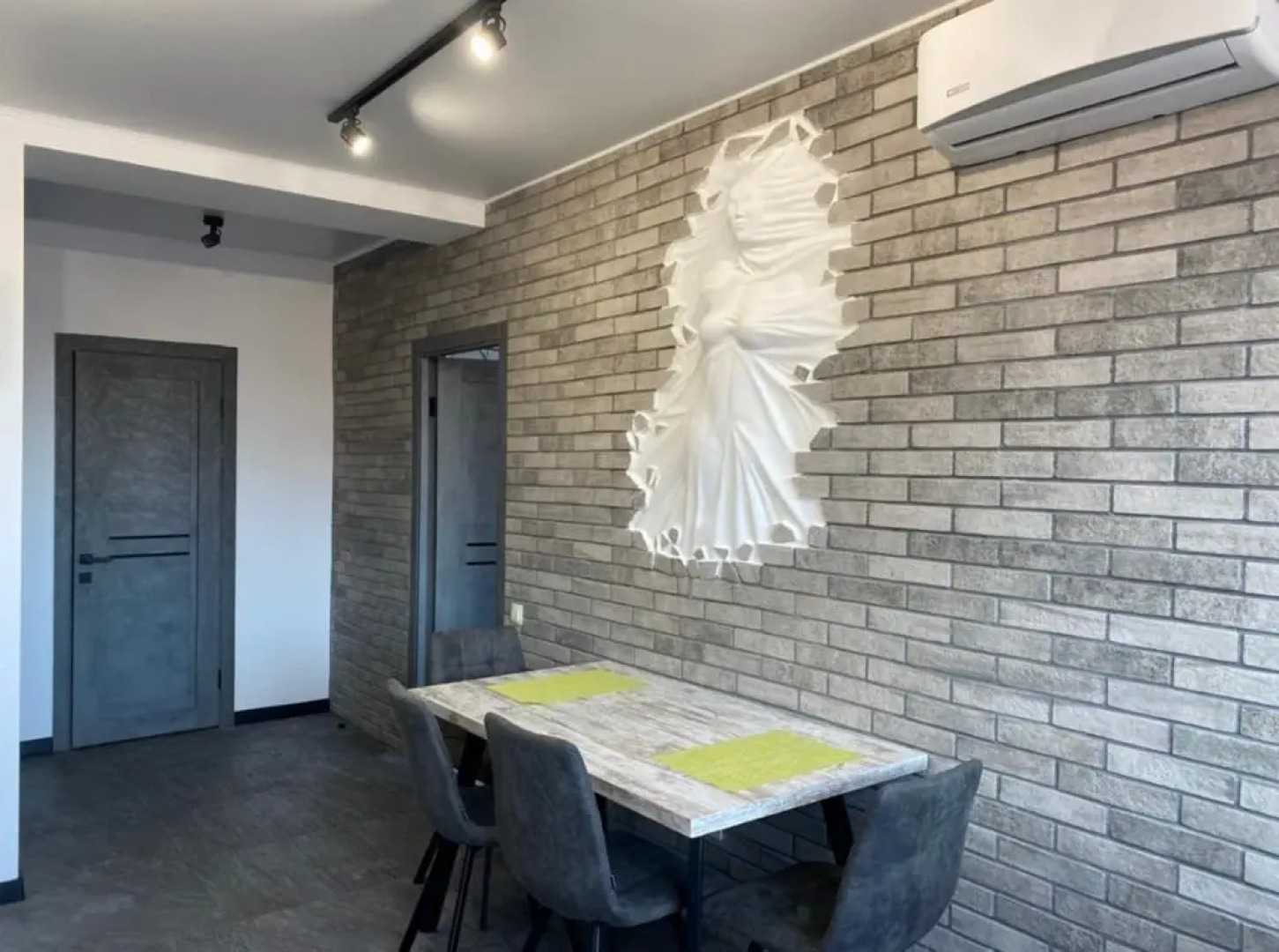 Квартира C шикарным видом на горы