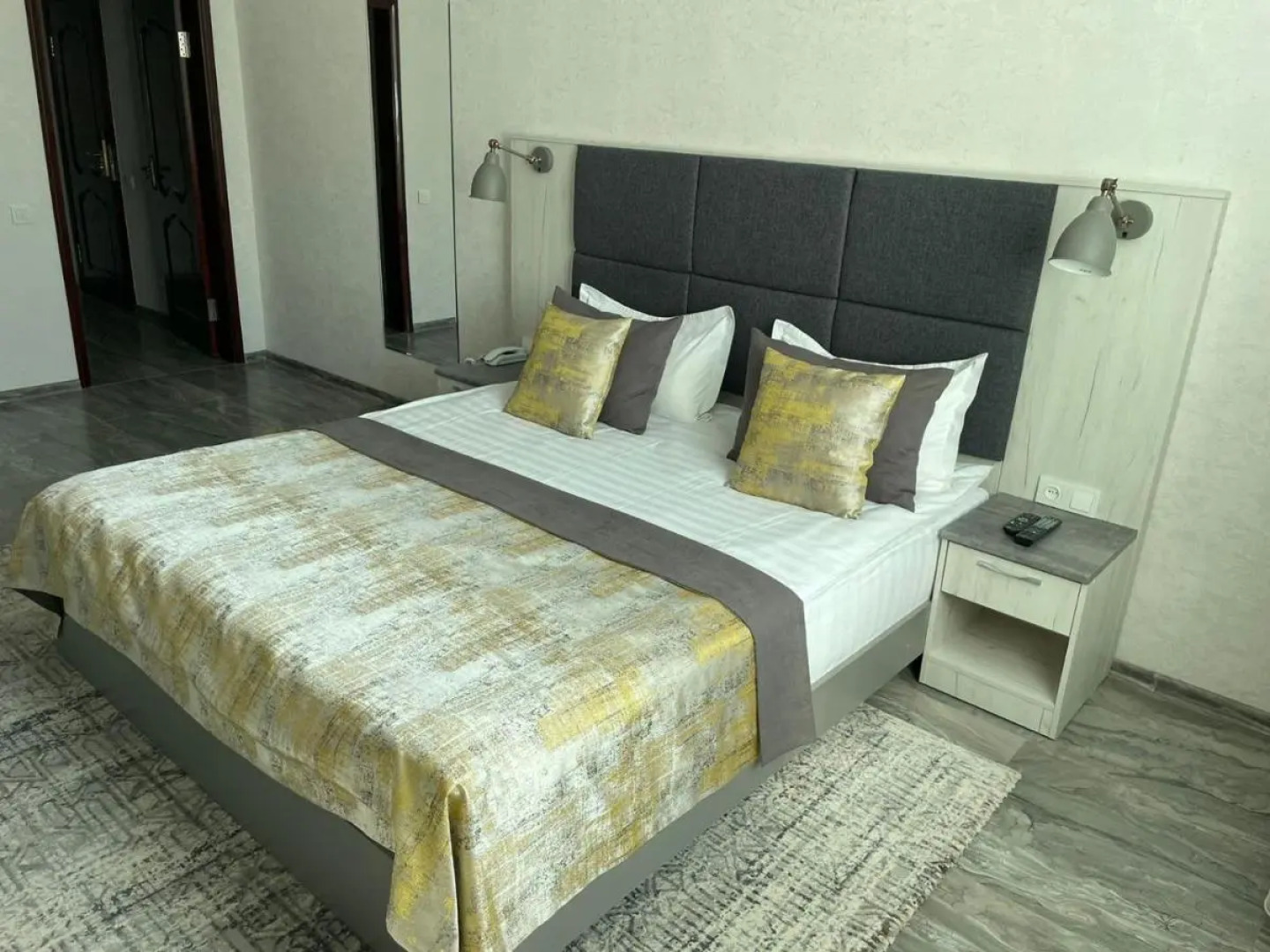 Отель Алтын Адам