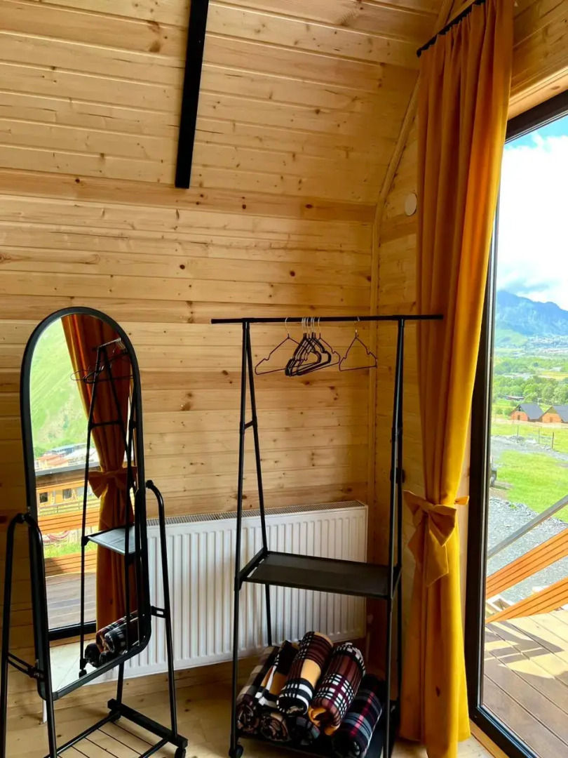 Шале Kazbegi Inn Cottages