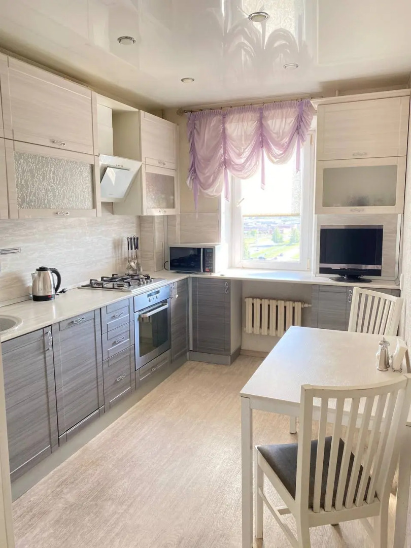 Квартира 2х Комнатная Просторная Светлая с Потрясающим Видом на Город