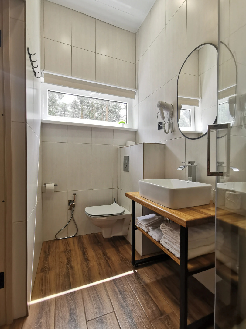 Шале Треугольный дом на огороженной территории