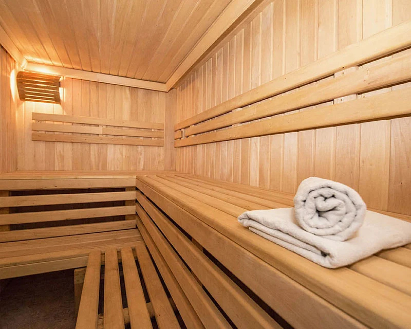 Отель Savoy Hotel Manila