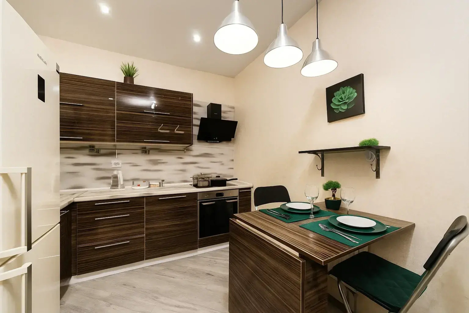 Апартаменты РусХаус у Аквапарка, возле центра и набережной (RusHouse)