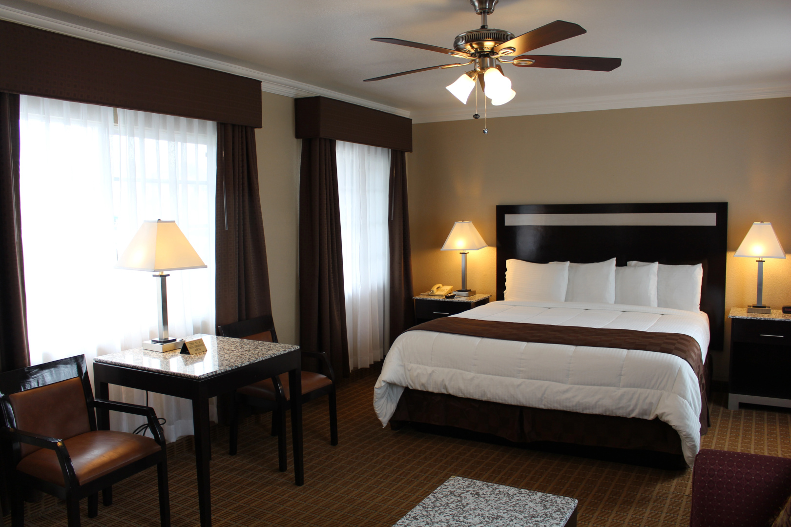 Бутик-Отель Sea Air Inn & Suites - Downtown Morro Bay