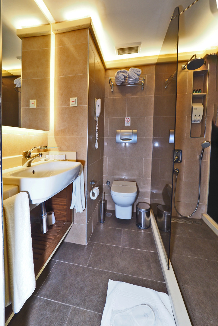 Отель Bulvar Palas Old City