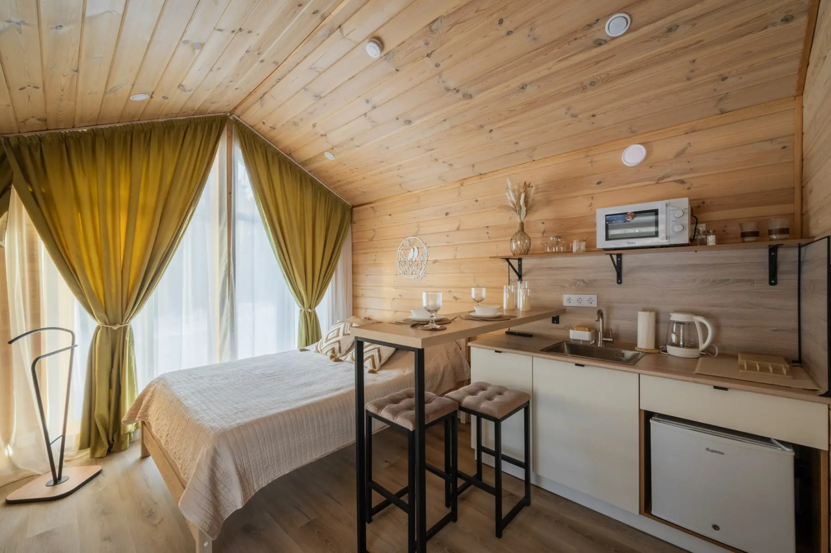 Глэмпинг Дубровские просторы