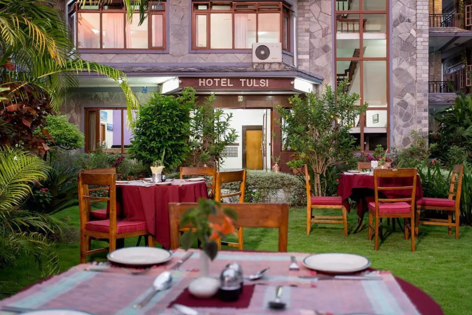 Отель Tulsi