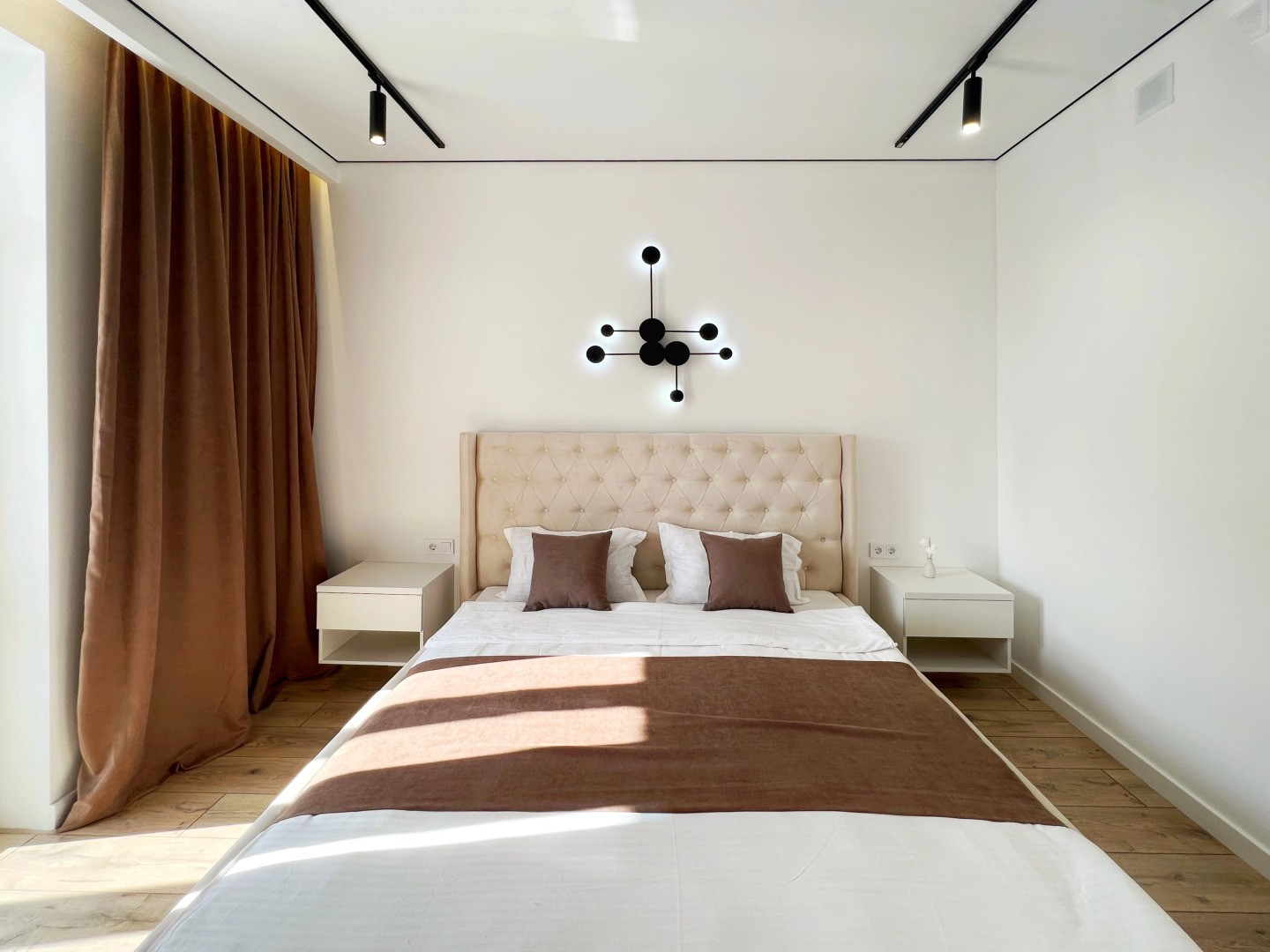 Апартаменты Алма-Ата Пять апартов Business-class рядом ТРЦ MEGA Лучшая локация