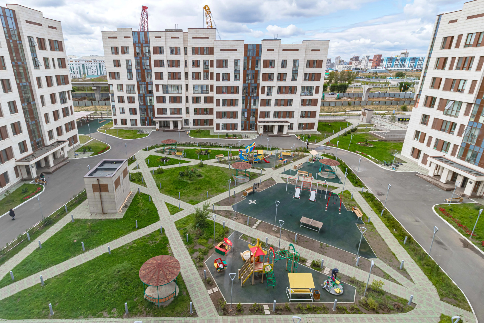 Апартаменты 1-ком Expo Residence