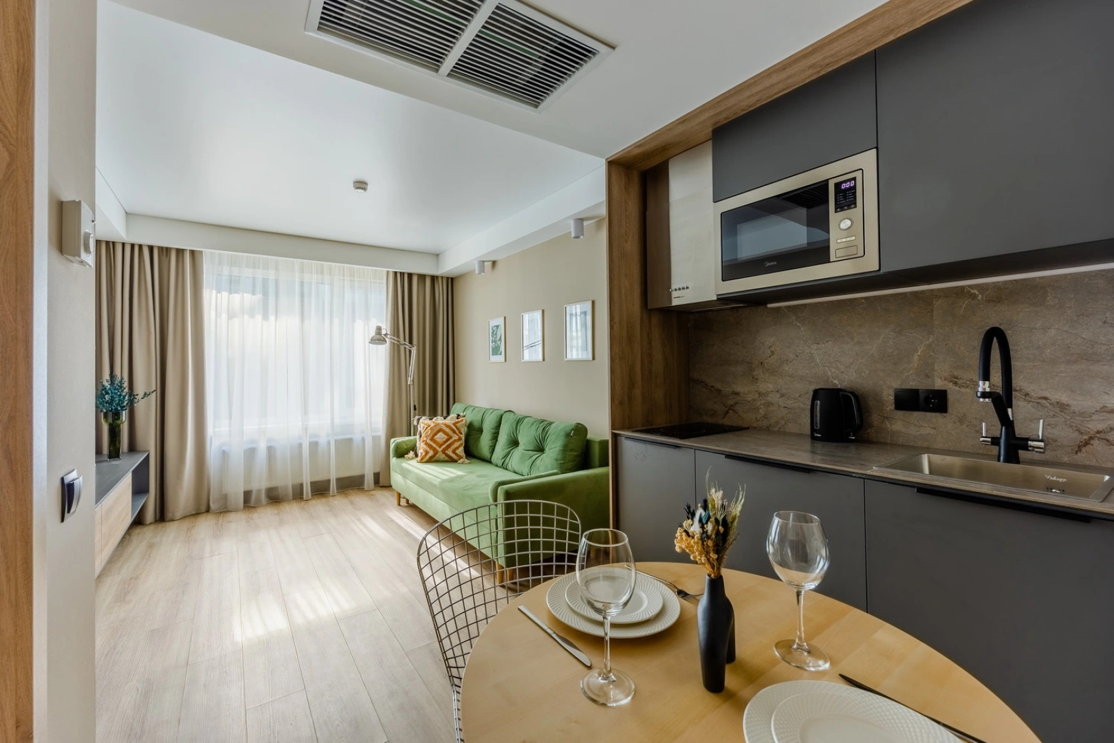 Квартира Magic Apart Family для 5-х гостей