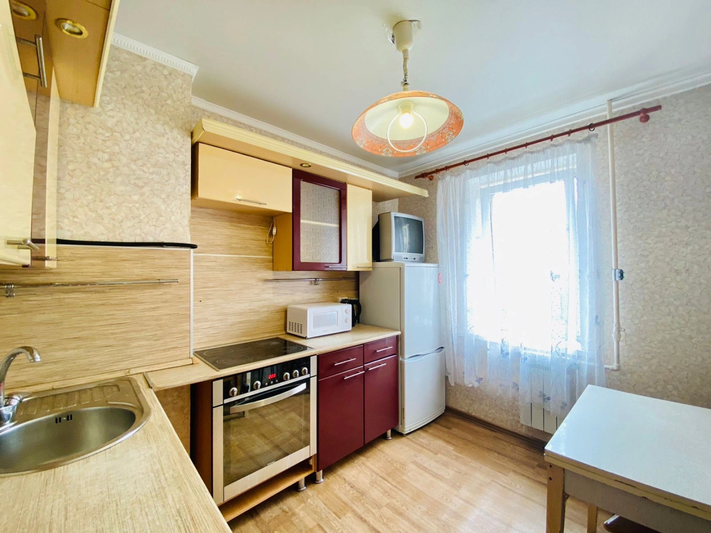 Apartments on str. International, bld. 36