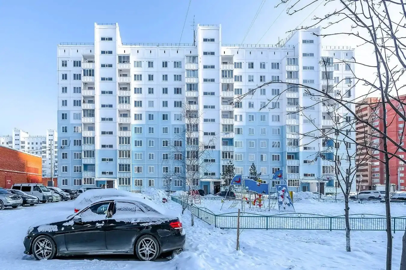 Апартаменты рядом с СК Заря Титова 238