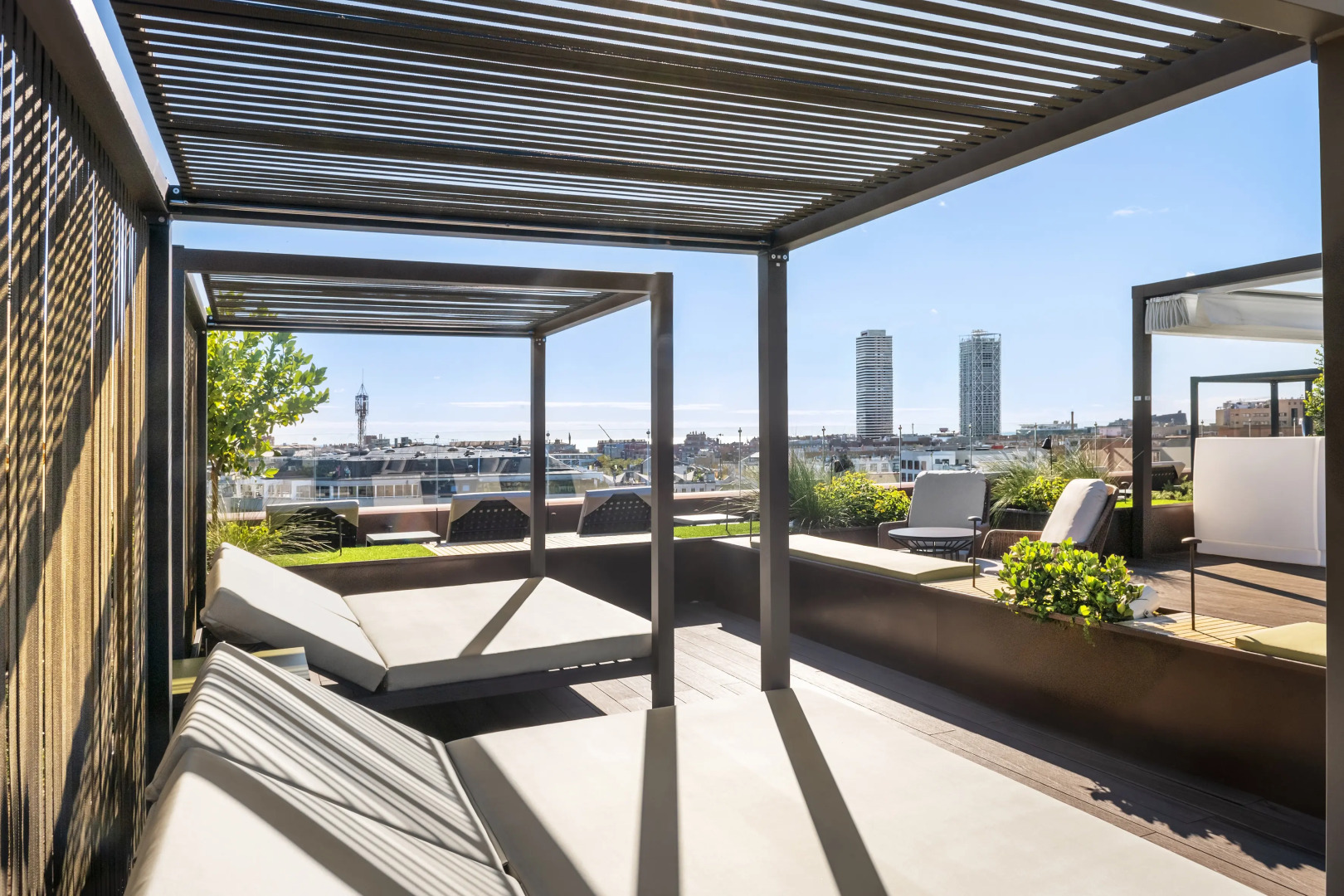 Отель Salles Pere IV Hotel