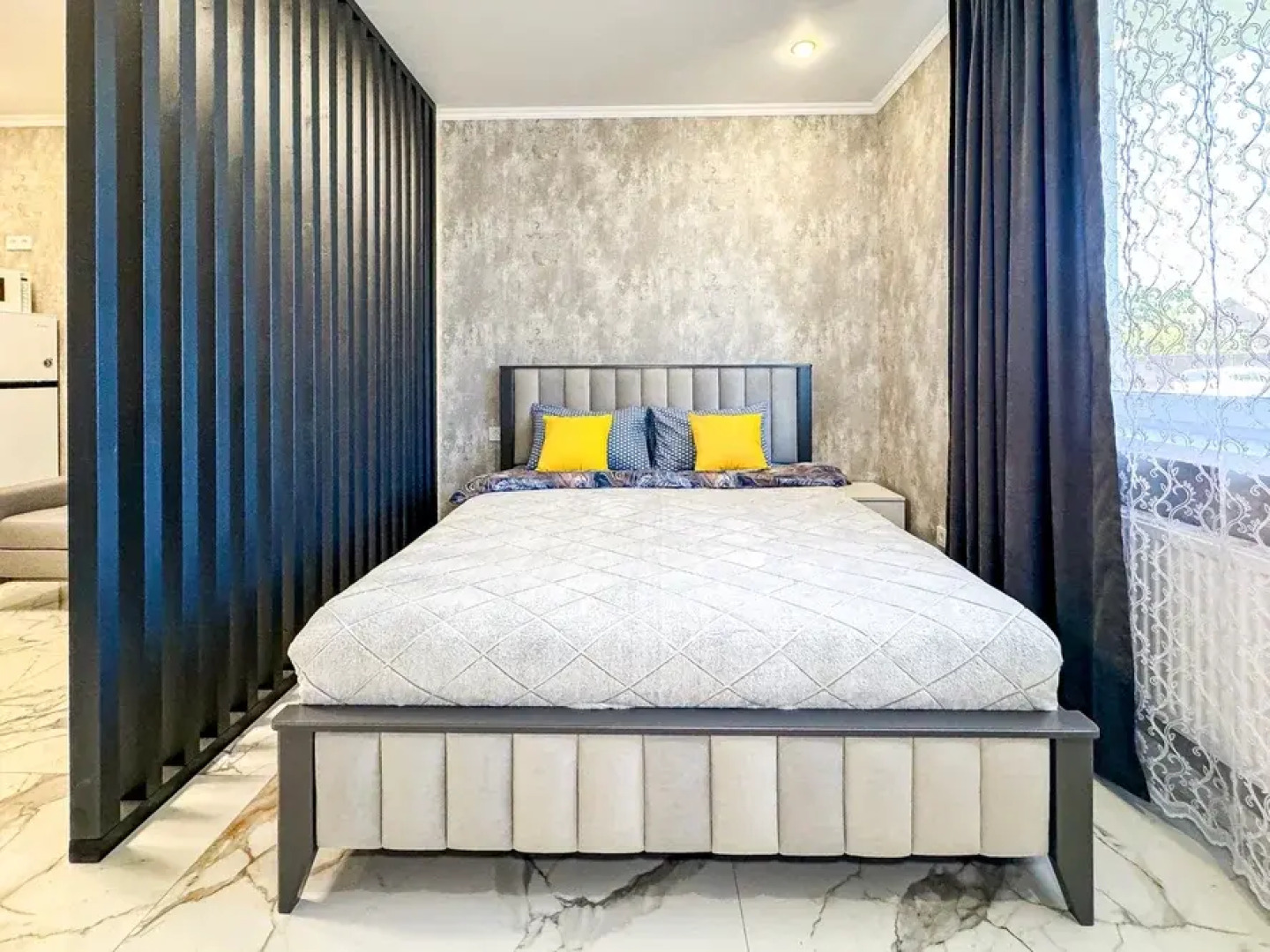 Квартира Уютная студия с балконом в новом доме Крымск Хоум