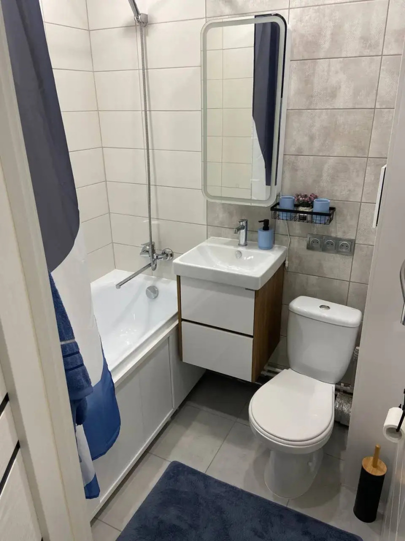 Квартира рядом с клиникой Мешалкина