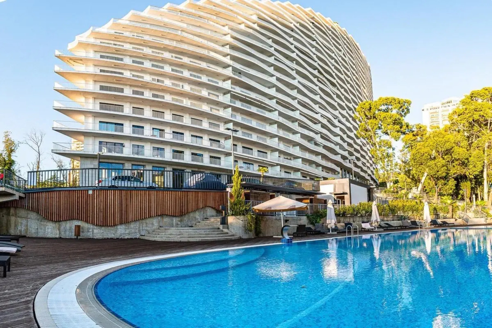 Апартаменты 2х-этажный апартамент с сауной и бассейном в Актер Гэлэкси 100м2