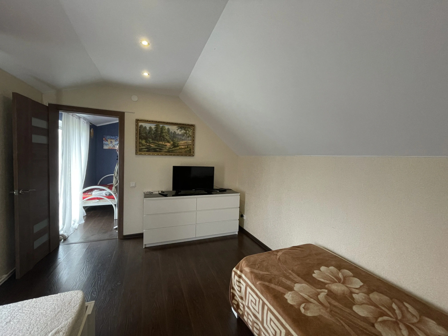 Частный дом 2-х комнатный коттедж