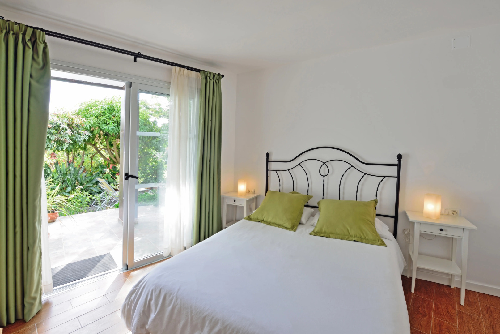 Adjovimar Apartments