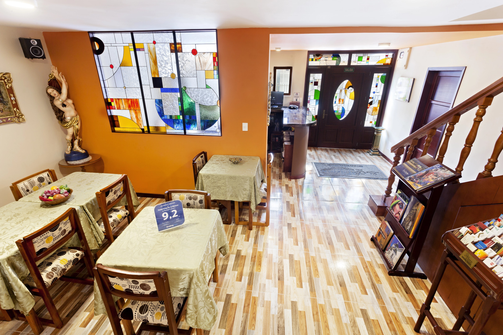 Отель Frances La Maison