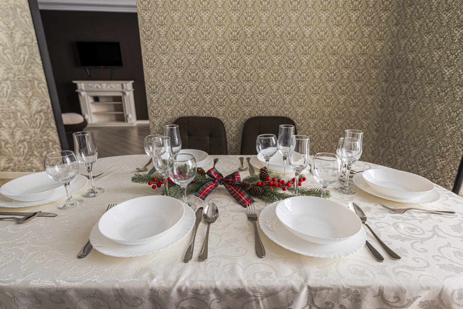 Квартира 3-к с панорамными окнами на залив от RentAp, 6 сп.мест