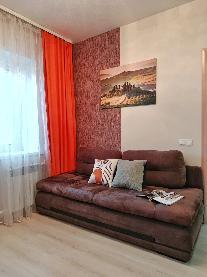 Квартира на Ураева 10